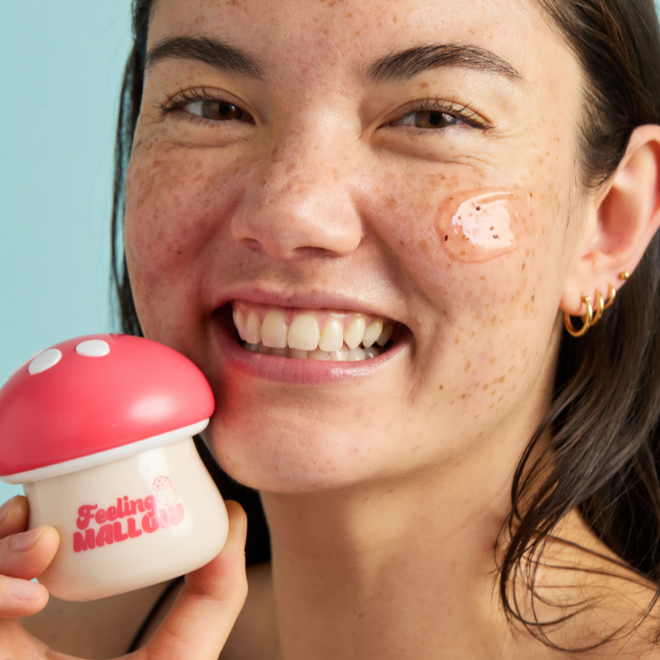 (Preventa) Squishmallows x TONYMOLY Malcolm's Mallow Strawberry Sugar Scrub