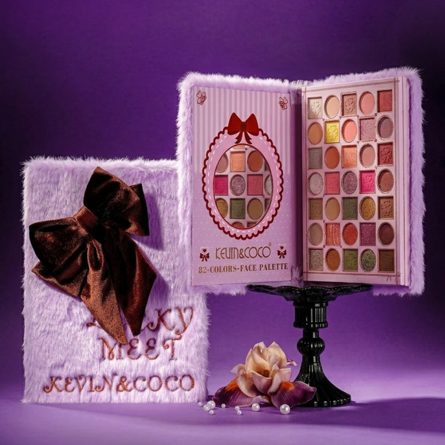 Kevin & Coco Lucky Meet 82 Colors Face Palette