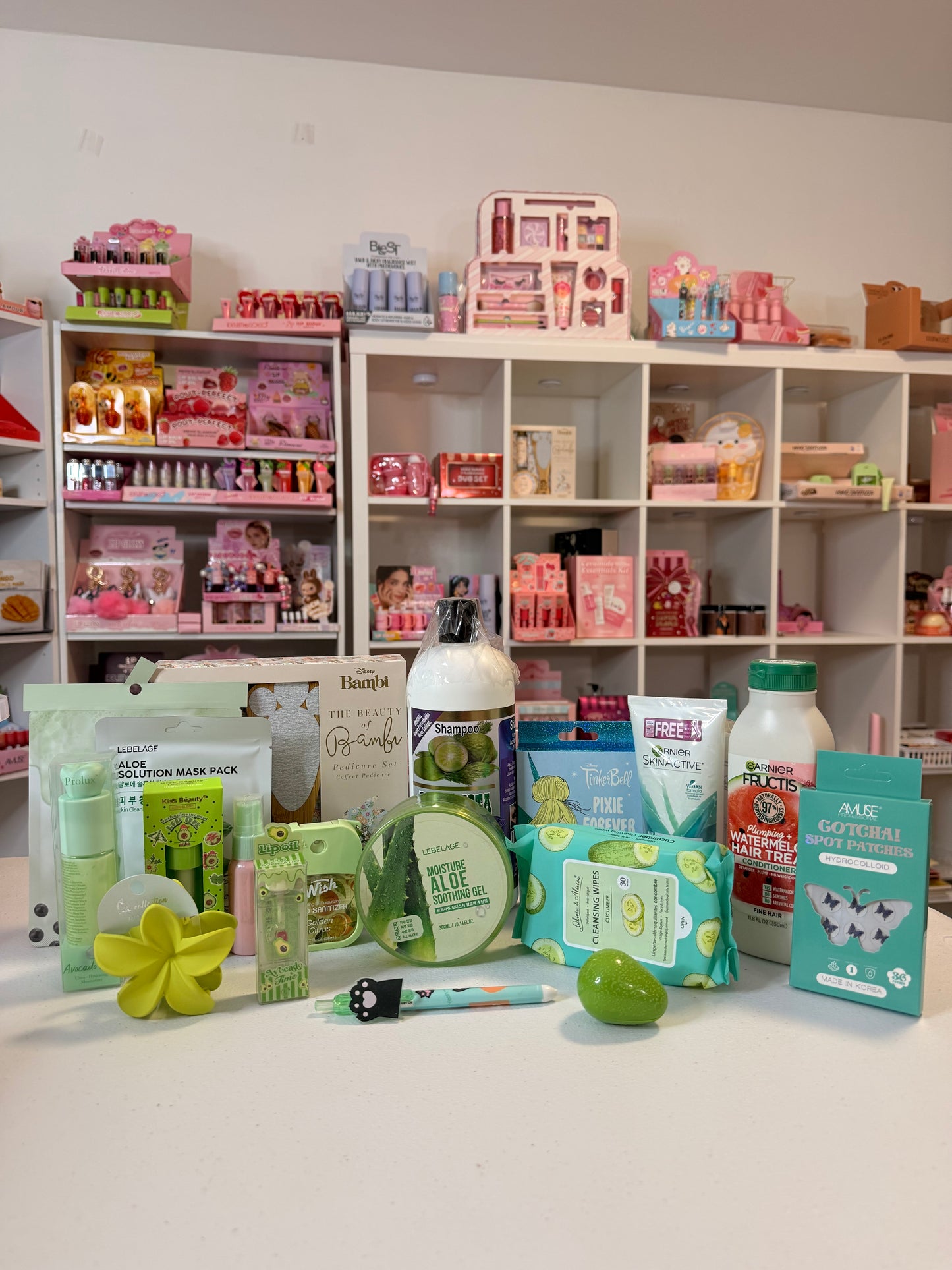 Makeup & Lips Mixed Bundles