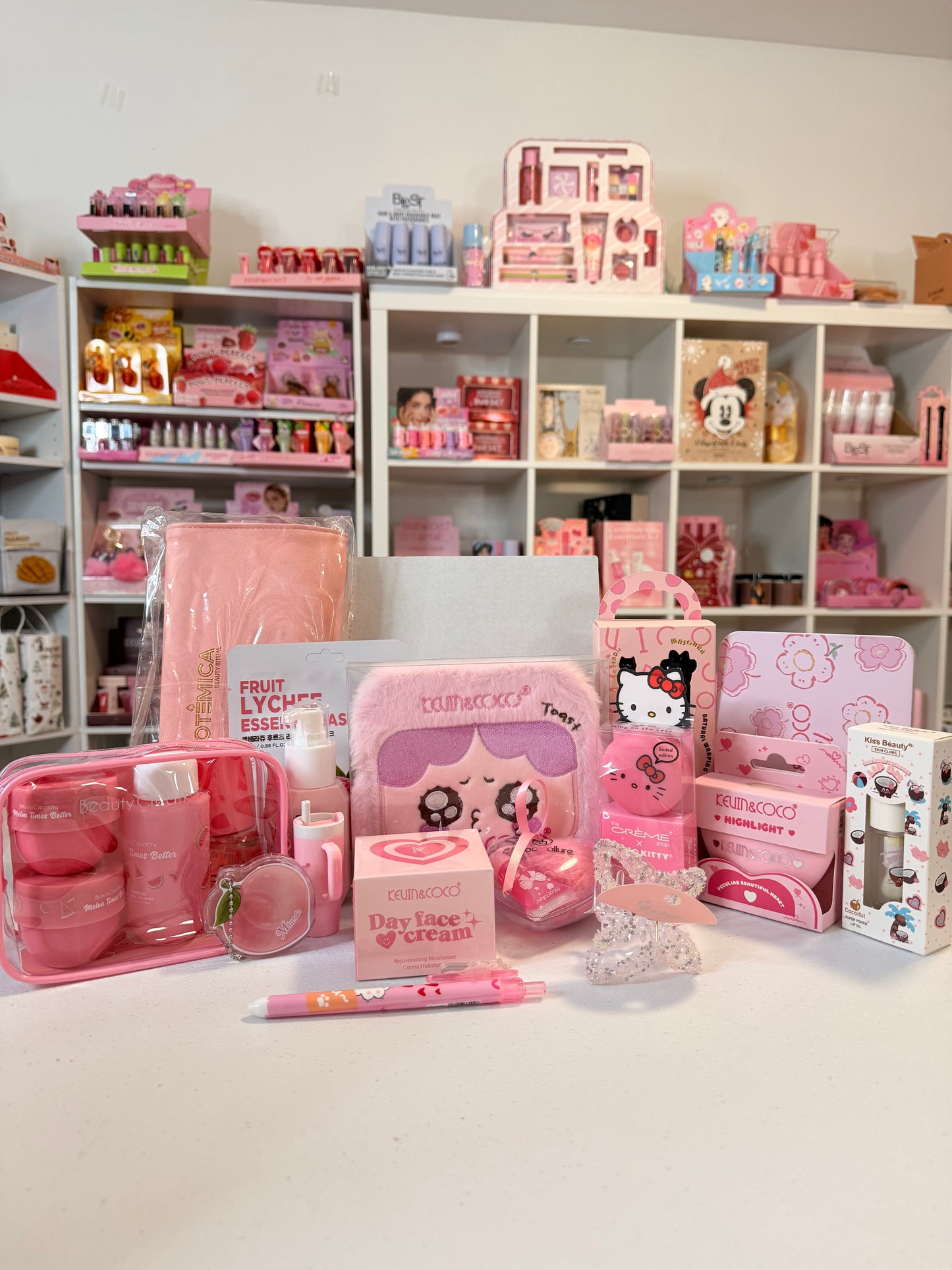 Makeup & Lips Mixed Bundles