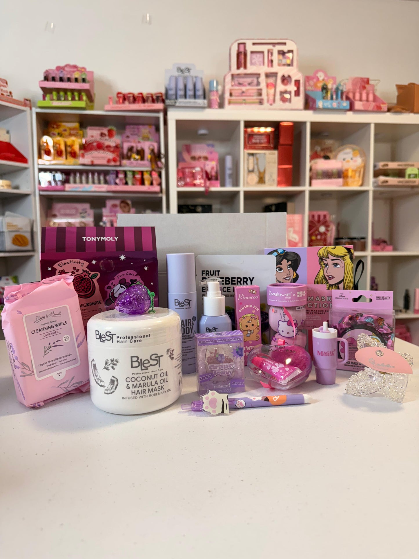 Makeup & Lips Mixed Bundles