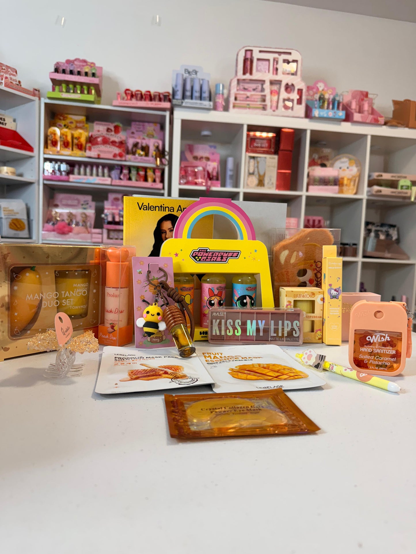 Makeup & Lips Mixed Bundles